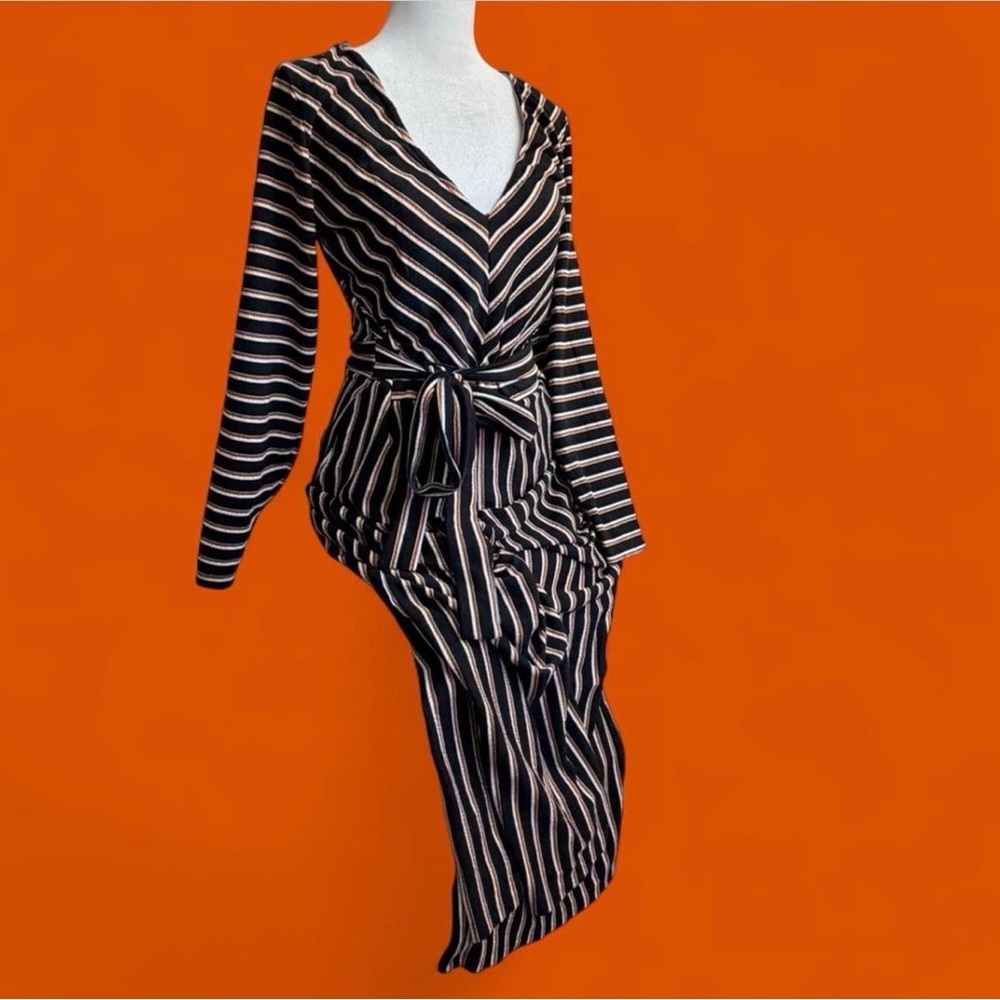 Pull&Bear Black and White Striped Long Sleeve Dress